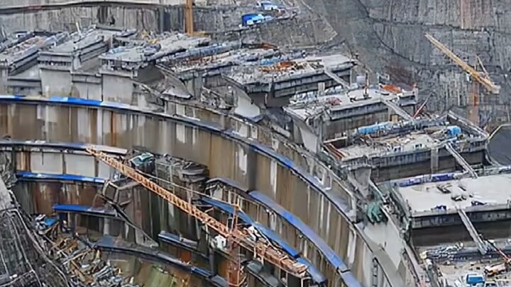 Isn't this national mega-project worth four trillion a remarkable feat?