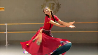 New here! Tibetan dance "Tsering Lhamo" The girl performing this dance is here! Click to follow + li