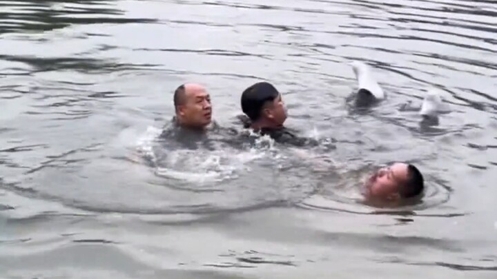 I thought it was a water ghost—so worried about Big Brother! The rescued guy was great and cooperate
