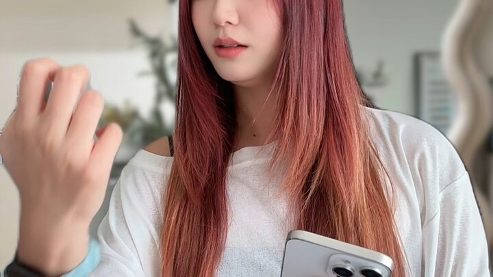 Cái cảm giác nhỏ thế này ai mà hiểu được chứ~