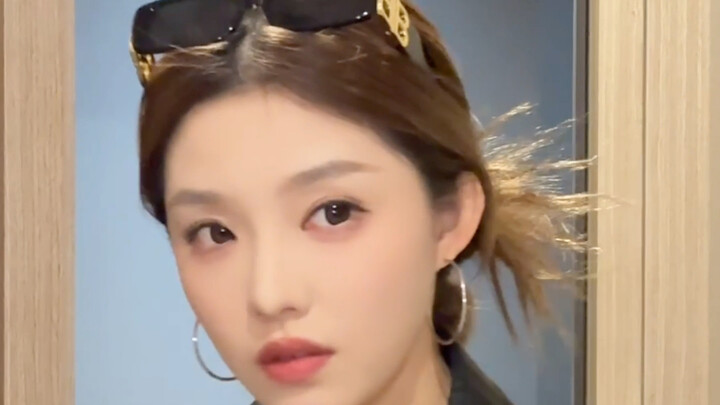 My elbow just slipped out unexpectedly.