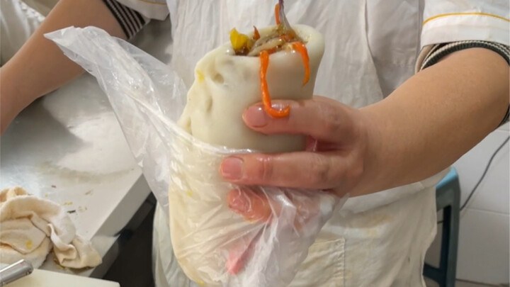 Đài Châu có quá nhiều món dẻo dẻo mềm mềm!! Món bánh nếp kẹp cực kỳ cực kỳ ngon!!