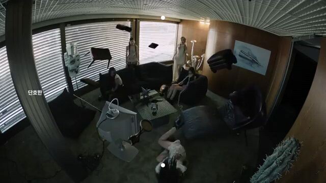 ITZY "Tunnel Vision" M/V