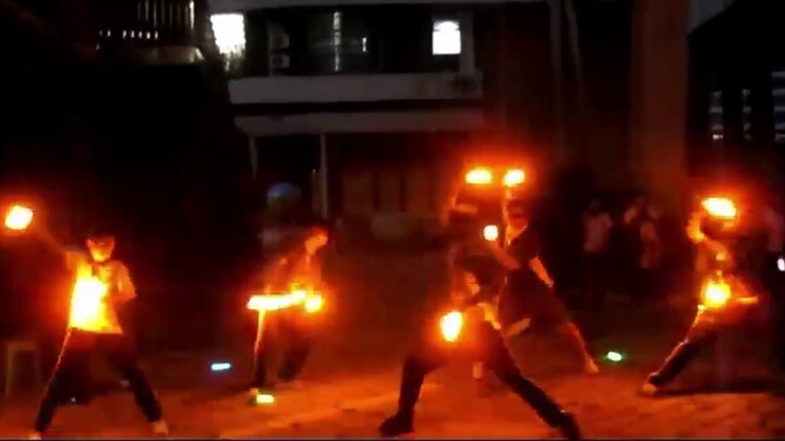 【WOTA Art】Performed "Previous Life" on the school street and blew up the whole audience!!!