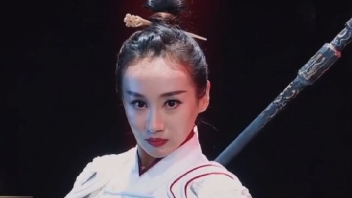 Tần Lương Vũ, một nữ anh hùng