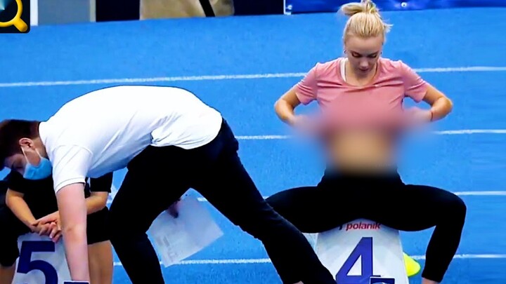 20 لقطة مضحكة وطريفة من كاميرات المراقبة — ضحك حتى أوجعني بطني، ممتعة جداً!