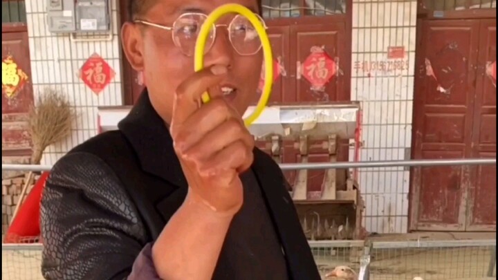 I’ve got the goose, but I have no idea where to find a matching iron pot!