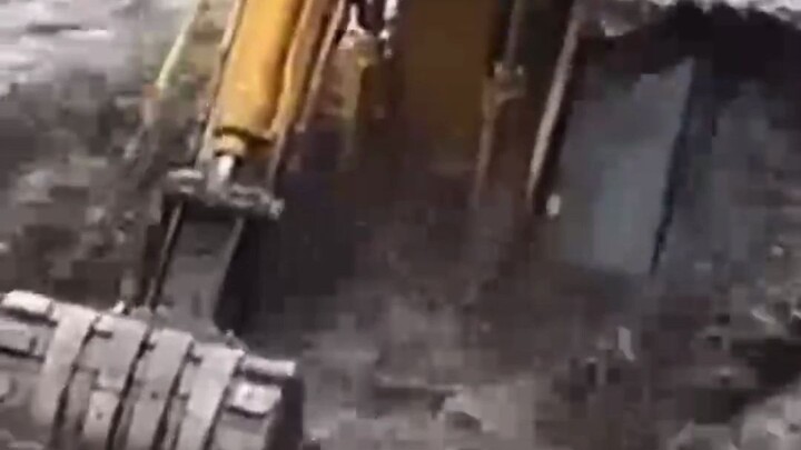 حفار: الاتفاقية الثالثة، حماية سائق الحديد