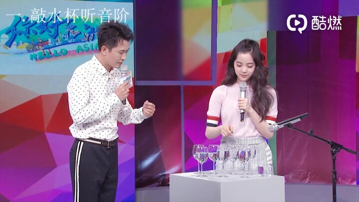 【أو يانغ نا نا: حاسة السمع المطلقة والعزف الارتجالي】ثمان دقائق تعرّفك على موهبة نا بي الموسيقية