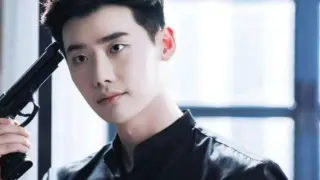 Twelve Years of Lee Jong Suk | Hold up half of Korean dramas, you have seen a few of his works