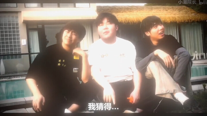 أذكى شخصين في الشركة