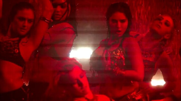 Ek Paheli Leela