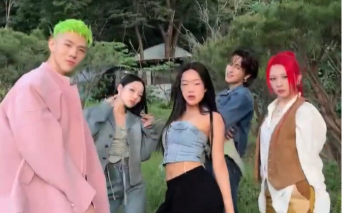 [KARD Dance] Dance challenge of "icky" with choreographer Gwakawa Misuki!