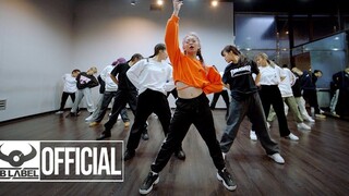 Người ta nói rằng họ nằm trong top 1% các nữ thần tượng có khả năng nhảy tốt nhất. Phòng tập "Do Or 