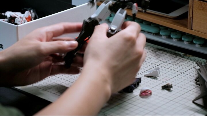 (It's so fucking unrecognizable) Barbatos made VlogDay1