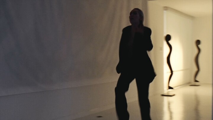 Parody Miley Cyrus - Weapon Of Choice