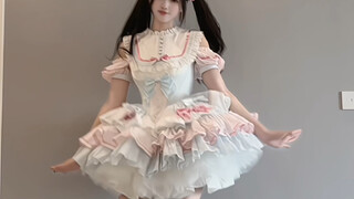 谁能想到一条裙子能有四种穿法！！