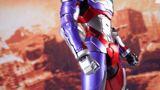 [ลวกโชว์] ไม่ด้อยกว่าการแกะสลักกระดูกจริง! threezero Mobile Ultraman 1/6 เกราะไทก้า FigZero 4K