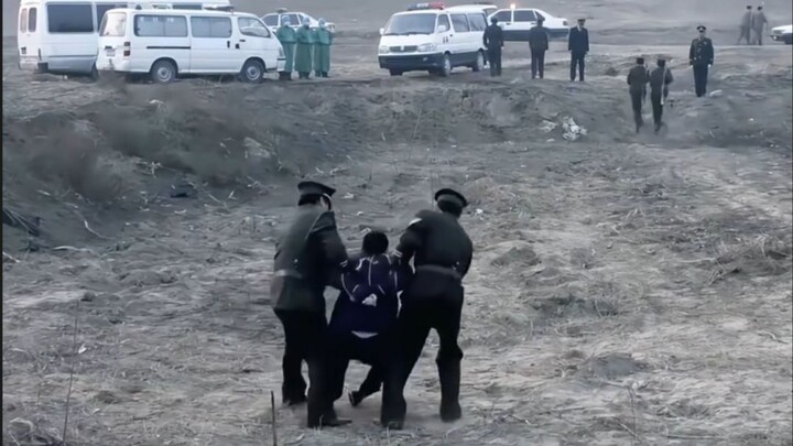 Terlalu realistis—pas dikembalikan, aku nggak bisa bangun lagi.