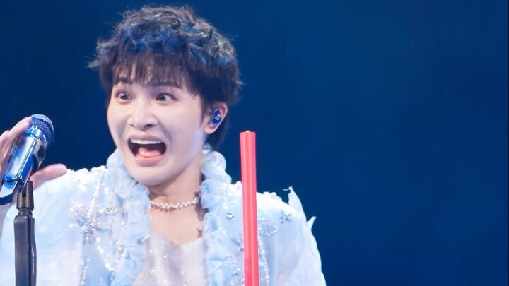 【Zhou Shen】Sedikit marah, tapi super menggemaskan – Moment Ajaib di Konser New York 9 Maret 2025: Sa