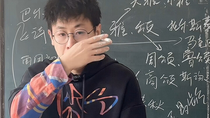 لماذا أحب تمزيق الكتب؟