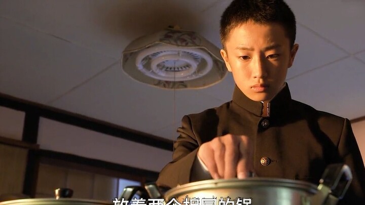 The stepmother prepared two identical pots, one with no meat in it and the other with a lot of meat 