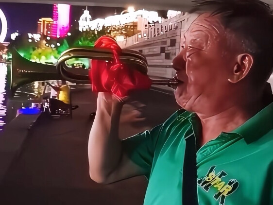 “ทันทีที่เสียงแตรบุกสั่งลง เราจะไร้ผู้ใดหยุดยั้งได้”