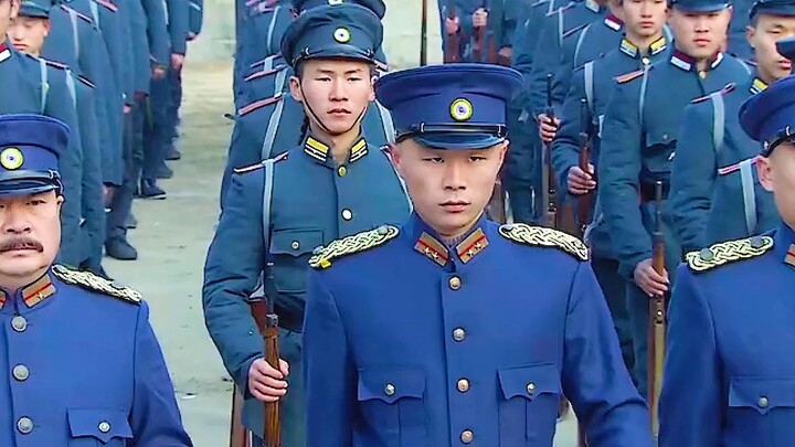 Quân Cấm Vệ của Đại Thanh lại bị một con mương nhỏ chặn đường.