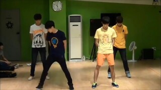 【seventeen】［كوان شون يونغ］［جون يون وو］［كيم مين كيو］［لي سوك مين］ كيف أخطأ جميع الإخوة الصغار مرة واحد