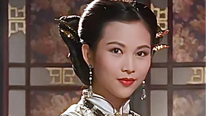As a kid, I thought she was “Chow Shu-chun”; only when I grew up did I realize it was “Cecilia Yip.”