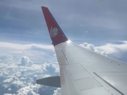 Scared? 😱 Lion Air Boeing 737-800 from Bangkok to Chiang Mai