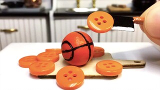 [Animasi stop-motion] Sangat lucu, memotong bola basket mini lapis demi lapis