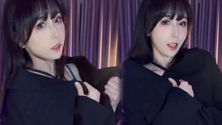 来姐姐的外套里看会发光的…头盔吗