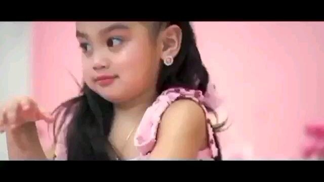 May dalaga na talaga c ate zeinab at ang ganda pa