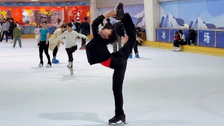 Figure Skating Xiaoming | Checking In at Guangzhou Zhengjia Ice Bay Ice Rink!