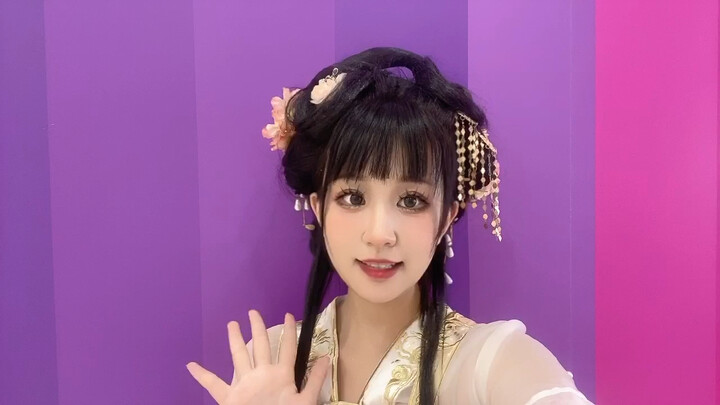 See you at the match tomorrow! It’s on the 3rd floor of Xinbai Mall in Xinjiekou～