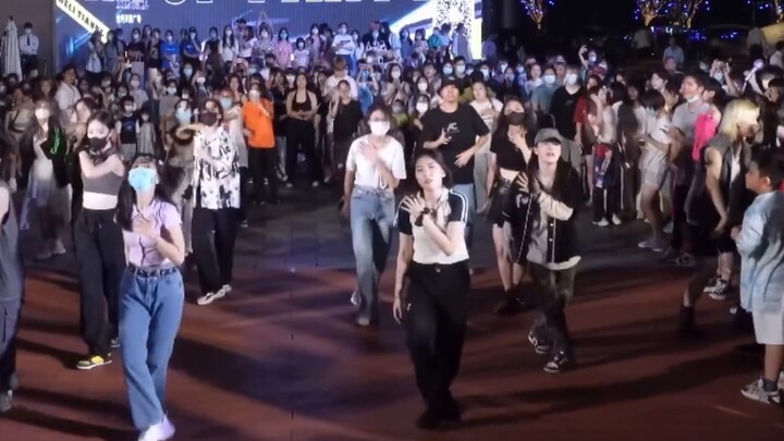 Can you please stop being so selfless when doing this? A second Pang brother appears in Guangzhou｜Si