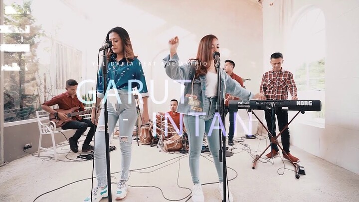 Yulidaria - Garut Intan (Feat Ade Astrid) | Live Sessions