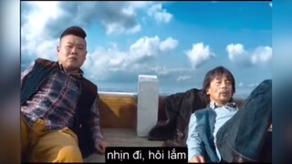 Pha bắt cá đi vào lòng đất