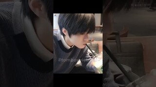 Idol Cũng Là Tín Đồ Của Starbucks || Trắc Nhan Tây - 侧颜西