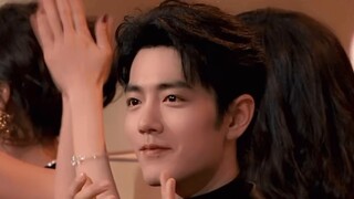 Netizens say Xiao Zhan has become a celebrity!!! He has steadily entered the ranks of talented middl