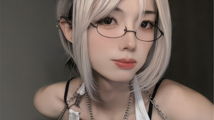 Apakah ini bentuk tubuh yang bisa dimiliki oleh pria hetero? (Pria hetero kelas atas)