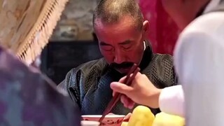 小儿子不吃粗粮要吃细粮，张作霖上去一巴掌：敢和文官比伙食，反了
