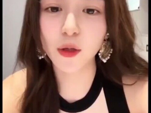 يجب ألا يكون مزيفًا، فهو دقيق جدًا وواقعي جدًا.