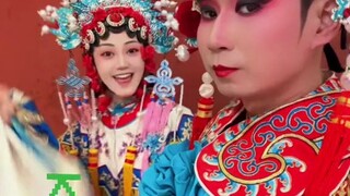 Phong cách ăn mặc kích thích dopamine mà các bạn chưa từng thấy