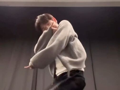 [Myung Jae-hyun] Even the afro is dancing so well! 250409 Solo Challenge