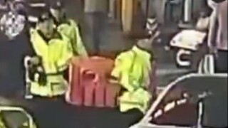 Em bé ma quỷ đang xem "Đây là Florida của Trung Quốc" [Ngày của người mới đến V]