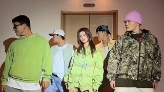 NEWJEANS DANIELLE hypevboy