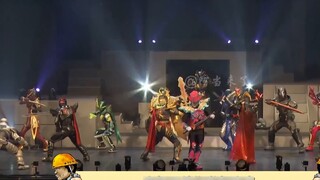 Bentuk terhebat Bahamut muncul! Paman yang dingin itu berubah menjadi Little Red Riding Hood, dan pe