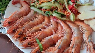 ตำแตงกุ้งสะดุ้งตัวโตๆเผ็ดแซ่บๆ(ใส่พริกครึ่งครก) Spicy Cucumbers Salad   With Shrimps